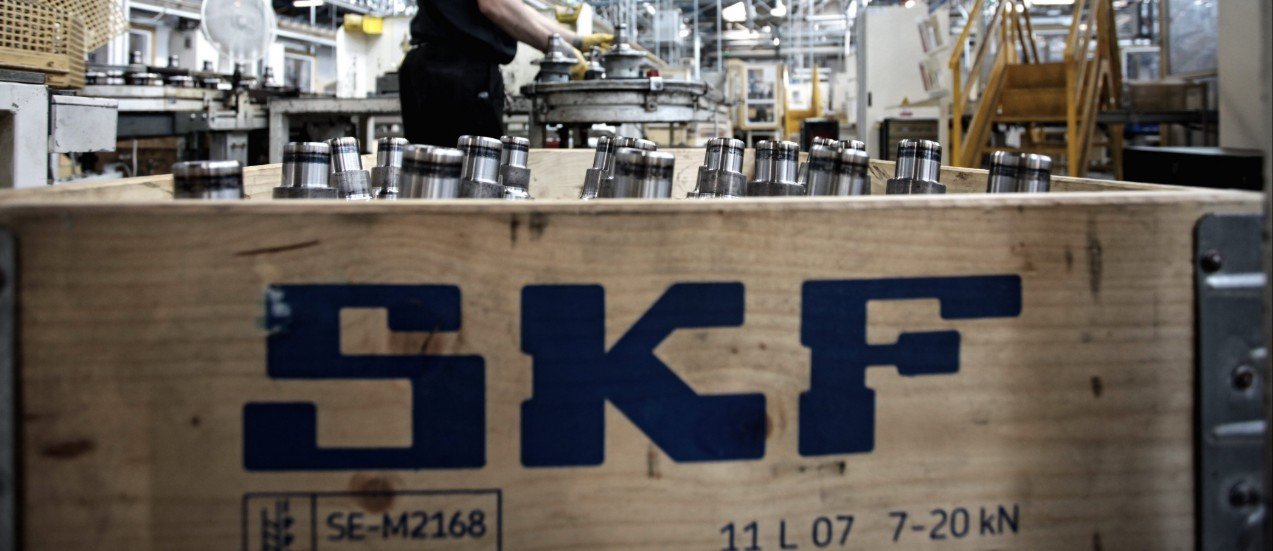 SKF stänger fabriker och minskar på personal
