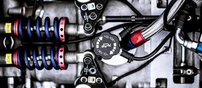 Verkstäder får hjälp att klara hårda krav för certifiering