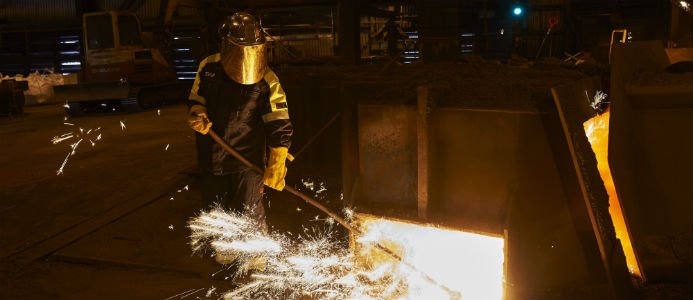 Ståljätten uppmuntrar personal att gå ner i arbetstid