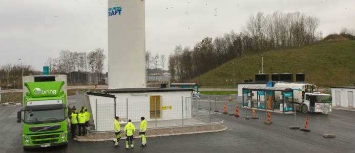 Flytande biogas ersätter diesel i Helsingborg