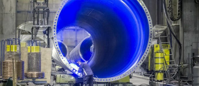 ​​​Industrin minskar sina investeringar