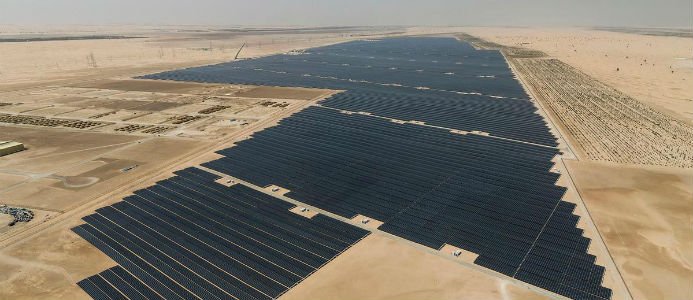 Abu Dhabi: Världens största solcellsanläggning i drift
