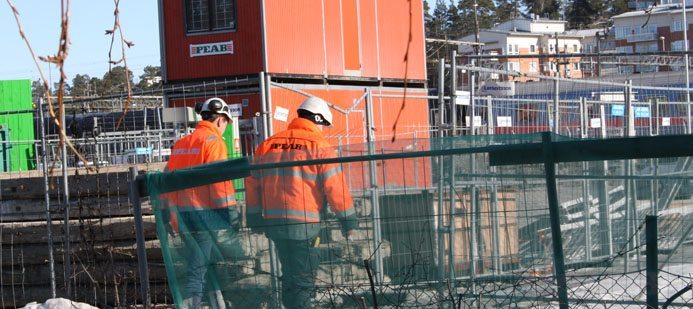 100 tjänstemän får lämna Peab