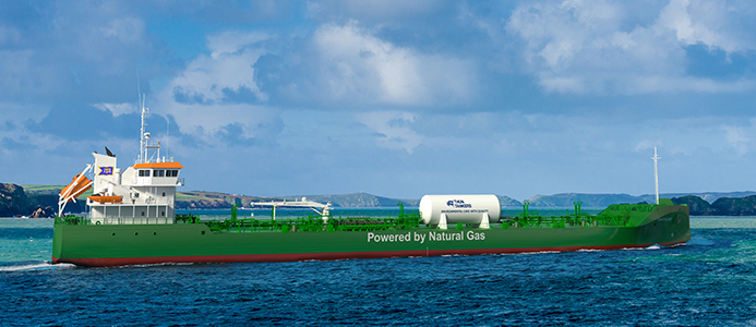 Preem skeppar med miljöanpassat fartyg