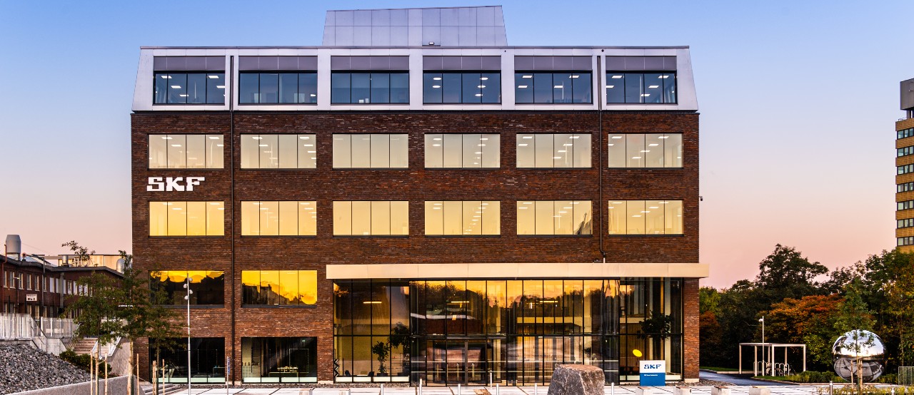 Jätten bygger finanscenter –  rekryterar i Göteborg