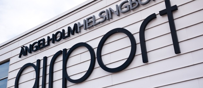 Peab stänger ned flygplatsen i Ängelholm