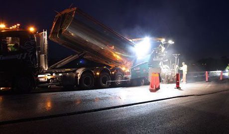 Energisnål asfalt minskar koldioxidutsläppen i Järfälla