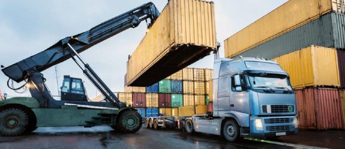 Ny elvägsteknik testas i Helsingborgs Hamn