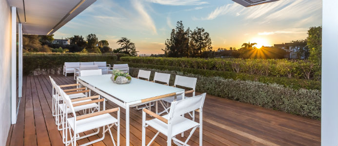 Säljer lyxvillan på “Billionaires’ Row”