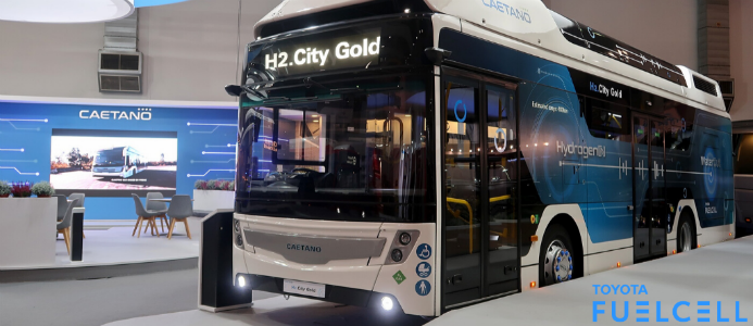 Första elbussen med bränsleceller