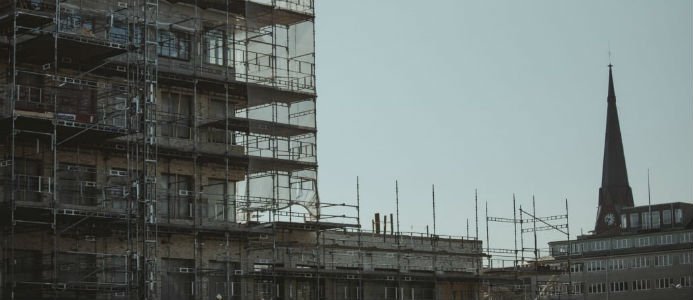 Detaljhandel: byggandet faller