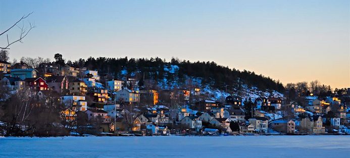 Luftledningarna i Hägersten med modern kabel