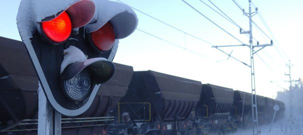 Antalet som dödas av tåg ska halveras till år 2020