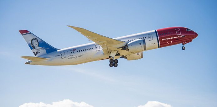 Första direktflyget Stockholm – Los Angeles här
