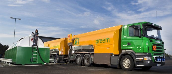 HOYER tar hem ny affär med Preem