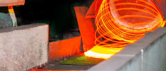 Kinas industriproduktion ökar mer än väntat