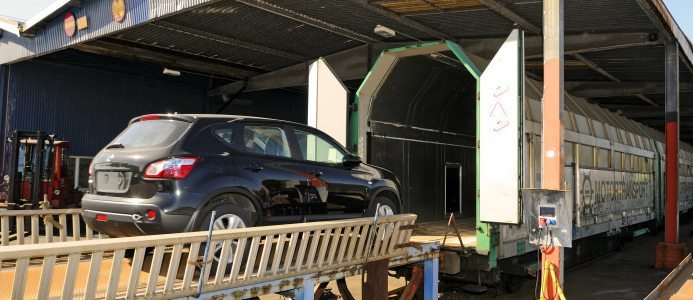 Nytt järnvägsspår för bilar i Göteborgs Hamn