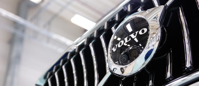 Volvo drar tillbaka 9000 bilar