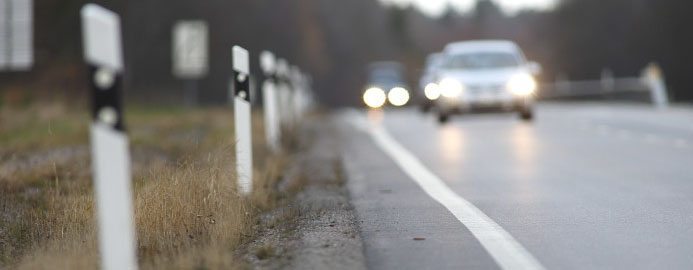 Ingen skillnad med färre kantstolpar