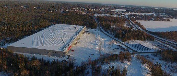 Sveriges största solcellsanläggning på tak