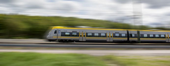 Nu rullar nya tåg på Kungsbackapendeln