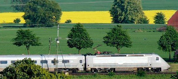 Östergötland tågar iväg av glädje