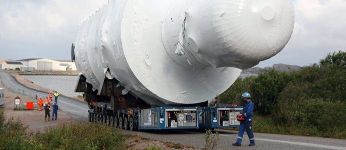 ​Jättetransport till Preems raffinaderi i Lysekil