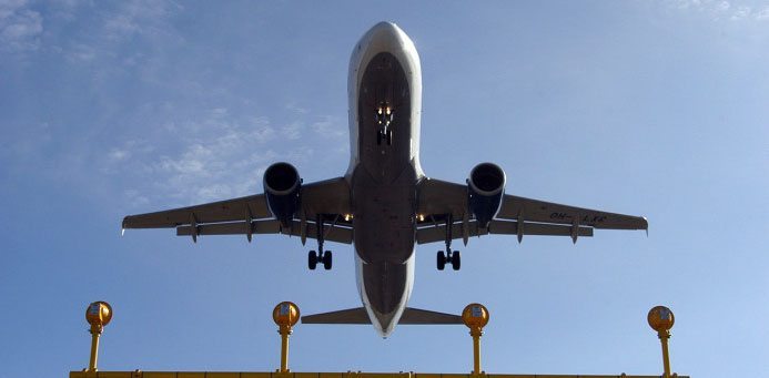 En miljon fler resenärer med flyget