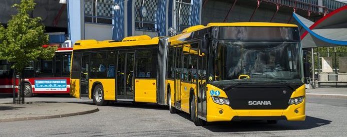 Kraftiga nedskärningar hos Scania