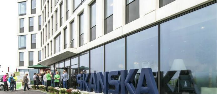 Folktätt när Skanska invigde nytt kontor