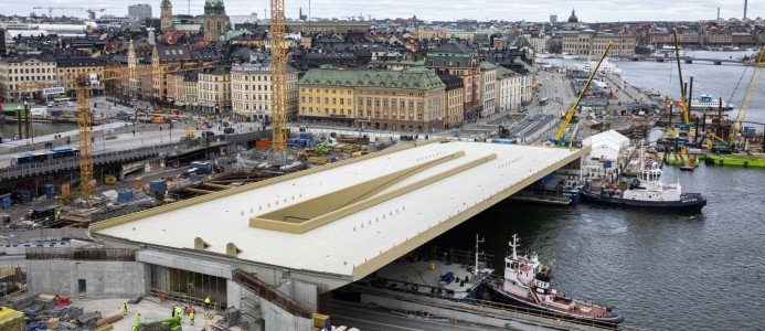 Öppningen av guldbron försenas