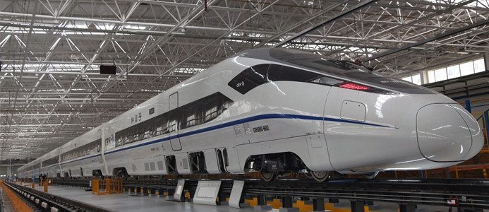 Järnvägen måste byggas ut snabbt för höga hastigheter