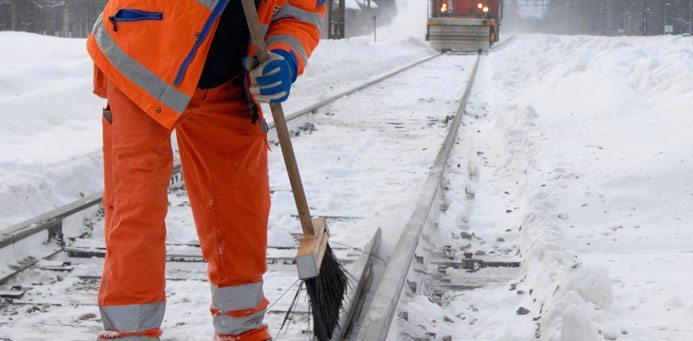 Säkrare snöröjning på järnvägen