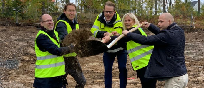 Första spadtaget för Norrtälje-bygge