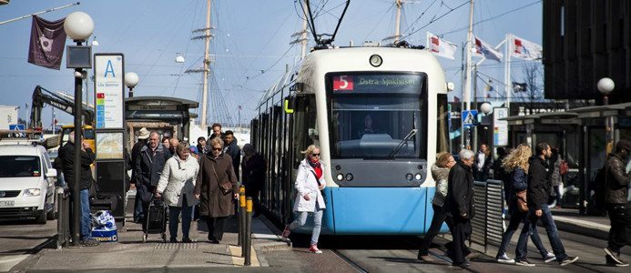 Spårvagnstillverkaren tvingas betala 120 miljoner