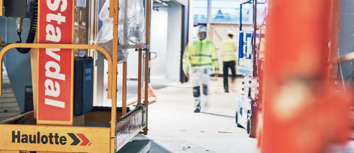 Ramirent förvärvar stor maskinuthyrare