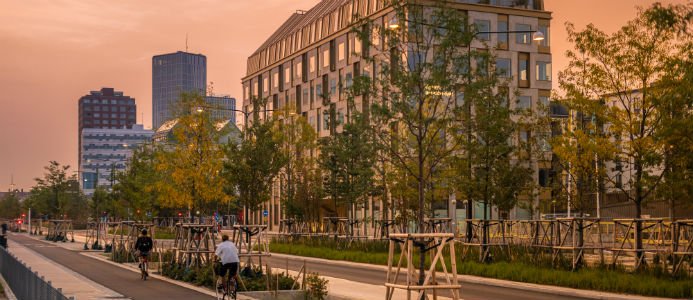 Köper fastighet för 430 miljoner