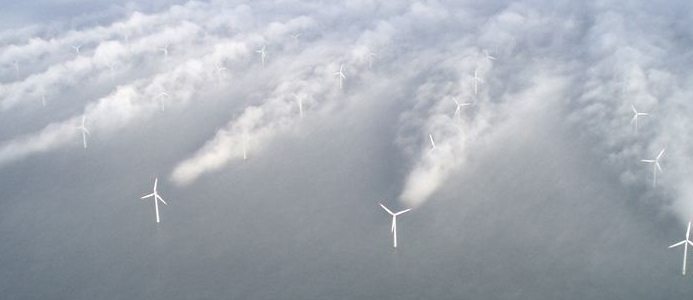Nu byggs Danmarks största vindpark till havs