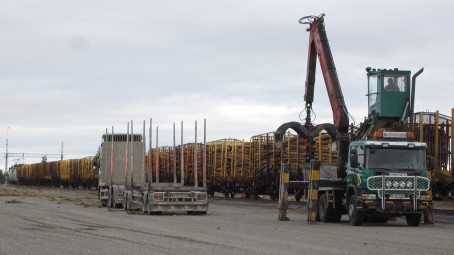 Godstrafik från Bastuträsk