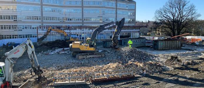 Familjebostäder återbrukar 120 ton rivningstegel