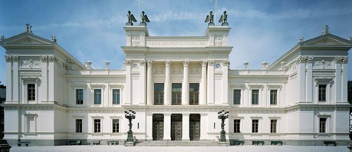 Statyer på 3,5 ton måste gjutas om