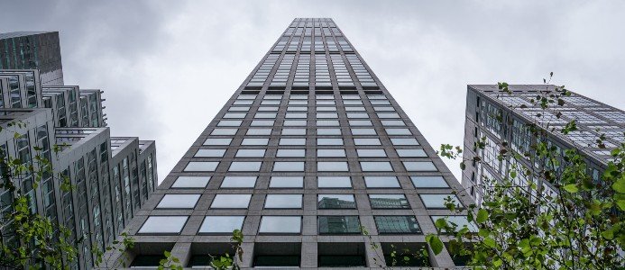 Skyskrapeutvecklare stäms på 2,1 miljarder